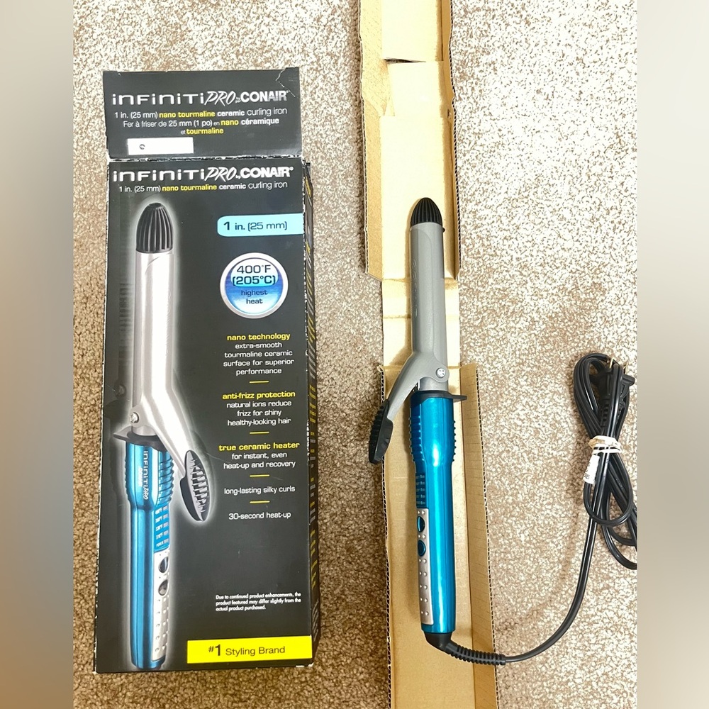 Infiniti curling iron by CONAIR